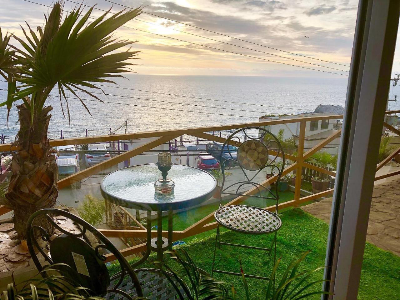 Pacific Sunset House Beach