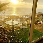 Pacific Sunset House Beach